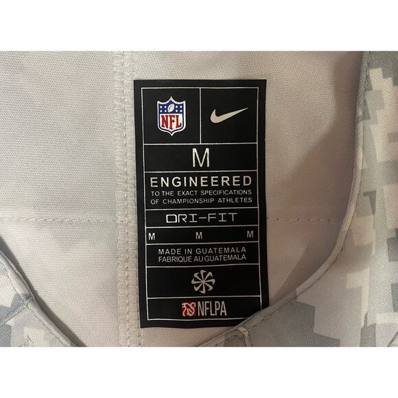 Philadelphia Eagles | Men’s Medium #1 Jalen Hurts “Salute to Service” Jersey - Picture 3 of 7